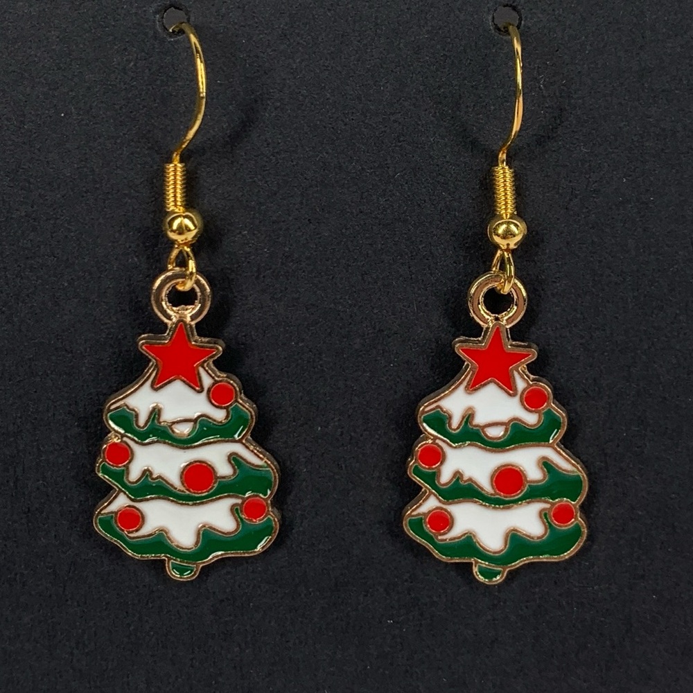 5/$25 Christmas Earrings Snow Covered Christmas Tree Enamel Gold Tone New Gift